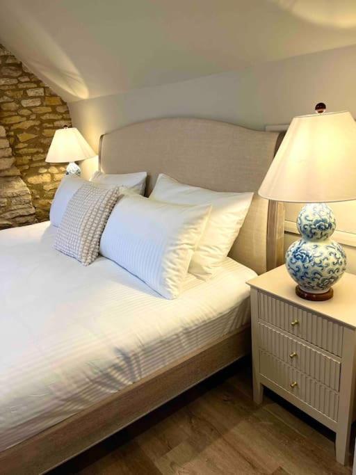 Quaint Cotswold Cottage Chipping Norton Buitenkant foto